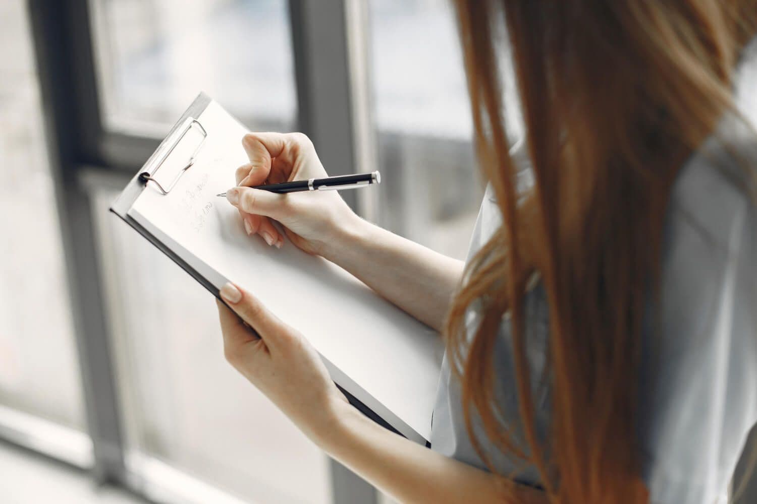 how-to-write-a-review-in-english